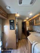 2017 Thor Motor Coach Quantum 31WS, $ 58,500