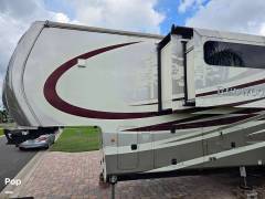 2016 CrossRoads Redwood 3901 MB, $ 43,900