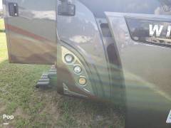 2017 Winnebago Journey 36M, $ 143,000