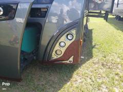 2017 Winnebago Journey 36M, $ 143,000