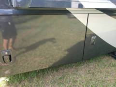 2017 Winnebago Journey 36M, $ 143,000