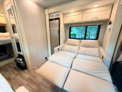 2021 Tiffin Wayfarer 25LW, $ 112,000