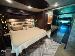 2017 Newmar Ventana 4369, $ 228,000