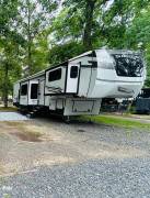 2024 Forest River Sierra 3990FL, $ 64,500