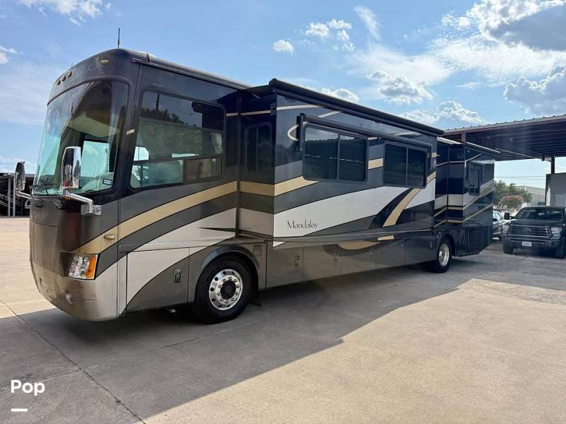 2006 Four Winds Mandalay 40G, $ 50,000