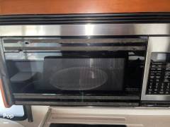 2006 Four Winds Mandalay 40G, $ 50,000