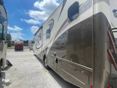 2017 Thor Motor Coach Hurricane 35M, $ 53,500