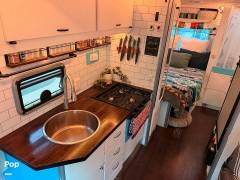 2006 Itasca Navion 23J, $ 40,625