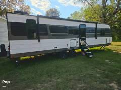 2025 Cruiser RV Avenir 32BH, $ 32,250