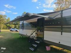 2025 Cruiser RV Avenir 32BH, $ 32,250