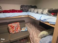 2025 Cruiser RV Avenir 32BH, $ 32,250