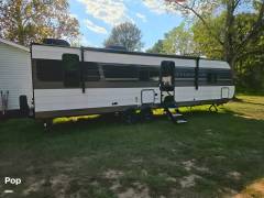 2025 Cruiser RV Avenir 32BH, $ 32,250