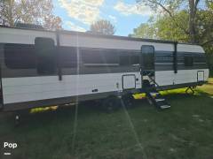 2025 Cruiser RV Avenir 32BH, $ 32,250