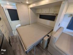 2021 Tiffin Wayfarer 25RW, $ 105,000