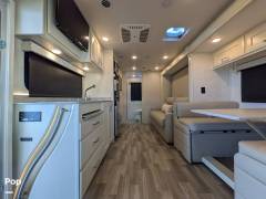 2021 Tiffin Wayfarer 25RW, $ 105,000