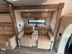 2024 Tiffin Wayfarer 25RW, $ 156,000