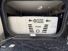 2024 Tiffin Wayfarer 25RW, $ 156,000
