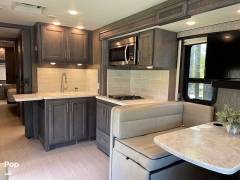 2021 Thor Motor Coach Challenger 37DS, $ 122,000
