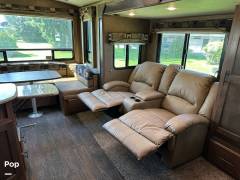 2017 Outdoors RV Timber Ridge 25RDS, $ 20,500