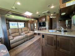 2017 Outdoors RV Timber Ridge 25RDS, $ 20,500