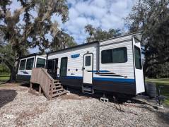 2024 Forest River Salem Villa 40 RLB, $ 50,000