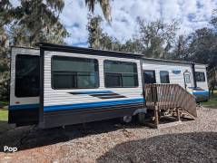 2024 Forest River Salem Villa 40 RLB, $ 50,000