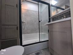 2024 Forest River Salem Villa 40 RLB, $ 50,000