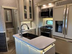 2023 Vanleigh RV Vilano 377FL, $ 74,900