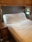 2013 Winnebago Adventurer 37F, $ 72,225