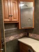 2013 Winnebago Adventurer 37F, $ 72,225
