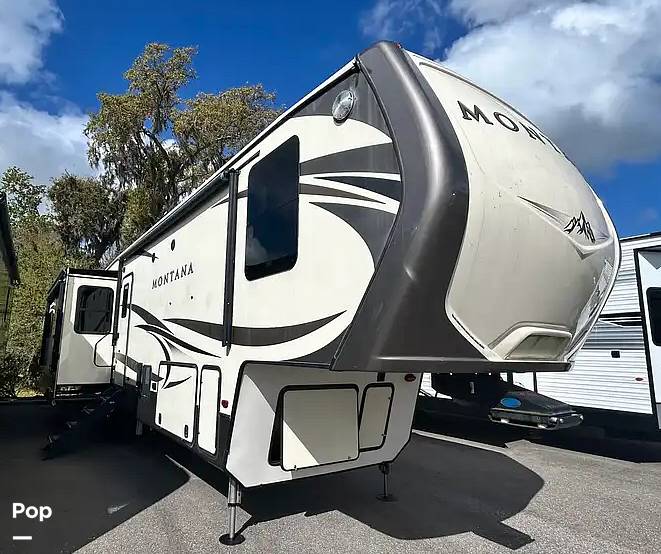 2017 Keystone Montana 3721RL, $ 43,450