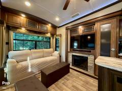 2017 Keystone Montana 3721RL, $ 43,450