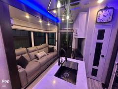 2024 Jayco Seismic 3512, $ 101,000