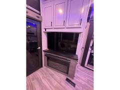 2024 Jayco Seismic 3512, $ 101,000