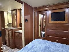 2013 Thor Motor Coach Challenger 37DT, $ 55,600