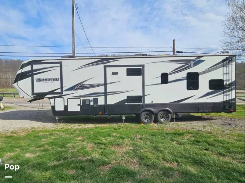 2018 Grand Design Momentum 350M, $ 55,000