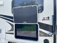 2019 Entegra Coach Odyssey 29V, $ 60,000
