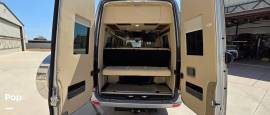 2015 Midwest Automotive Designs Weekender, $ 117,000