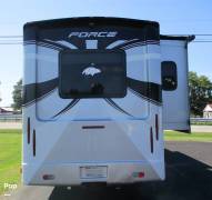 2015 Dynamax Force F37TS, $ 79,000