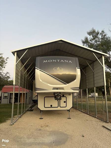 2024 Keystone Montana 3901RK, $ 83,500