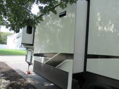 2022 Keystone Alpine 3700FL, $ 44,900