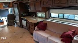 2013 Fleetwood Expedition 40X, $ 91,700