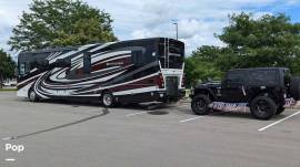 2013 Fleetwood Expedition 40X, $ 91,700