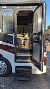 2013 Fleetwood Expedition 40X, $ 91,700