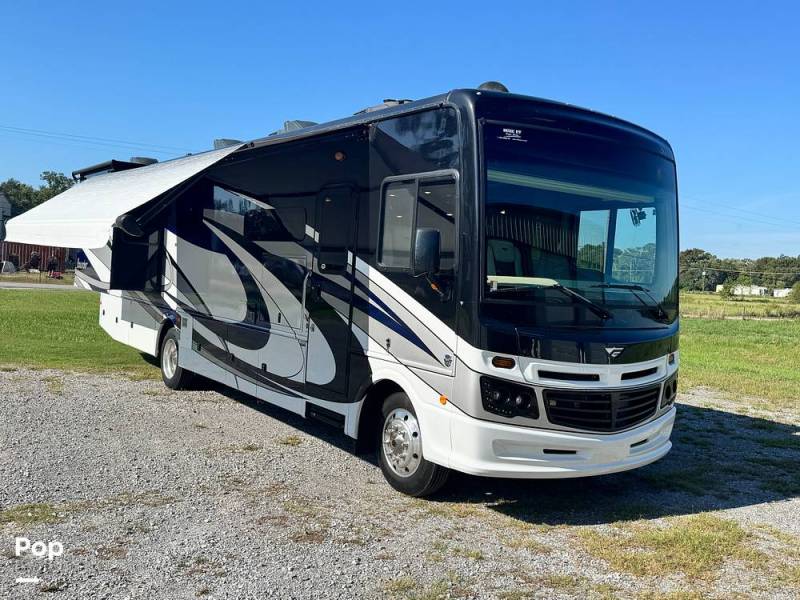 2020 Fleetwood Bounder 35K, $ 87,000