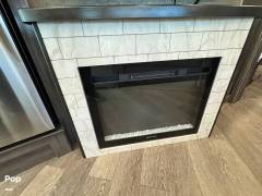2020 Fleetwood Bounder 35K, $ 87,000