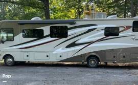 2014 Coachmen Mirada 35BH, $ 49,000