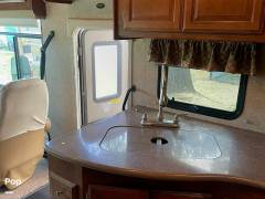 2014 Coachmen Mirada 35BH, $ 49,000