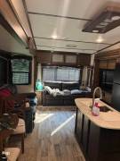 2019 Keystone Cougar 368MBI, $ 32,000