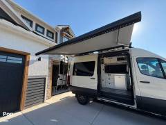 2021 Summit (by Transwest) Longs' Peak 20, $ 137,000